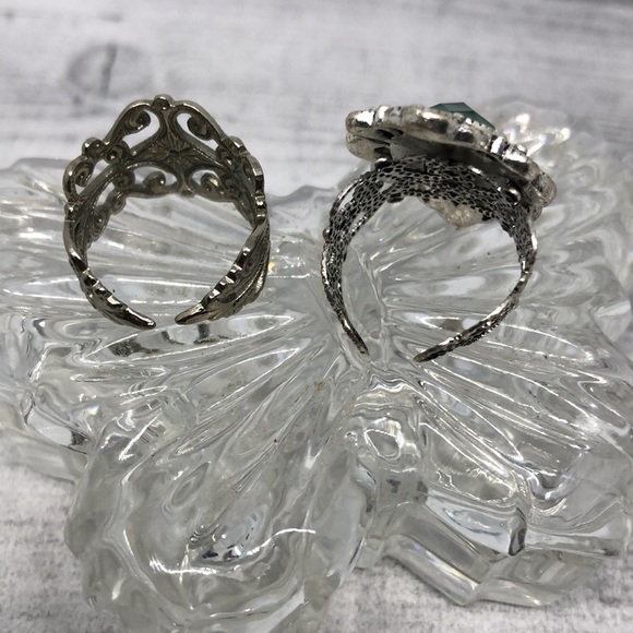 Artisan style Victorian-romantic vibes costume statement dressy cuff rings. - Picture 4 of 6